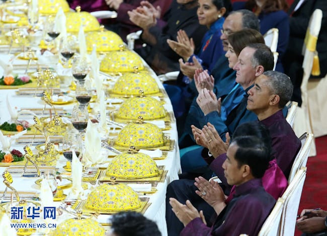 Ceramic Diplomacy | China’s Imperial Dinnerware for Obama and Guests