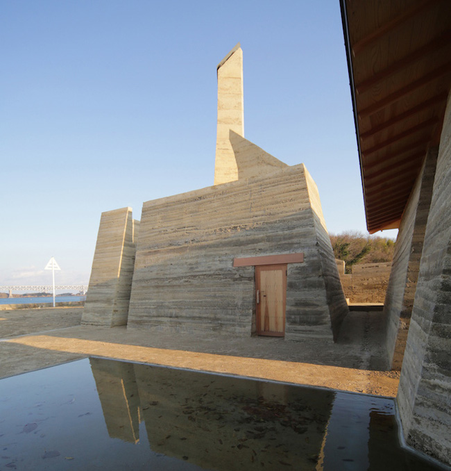 Architecture | Tadashi Saito + Atelier NAVE’s Rammed-Earth Spas