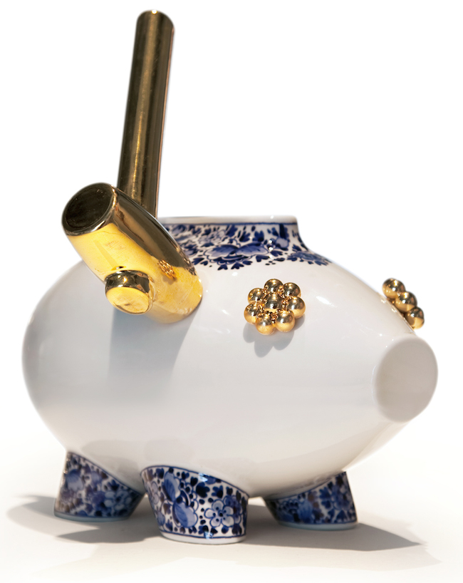 Video | The Killing of the Piggy Bank by Marcel Wanders