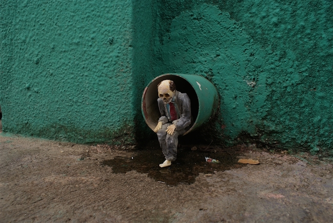 Not Clay But… | Isaac Cordal, “Cement Eclipses”