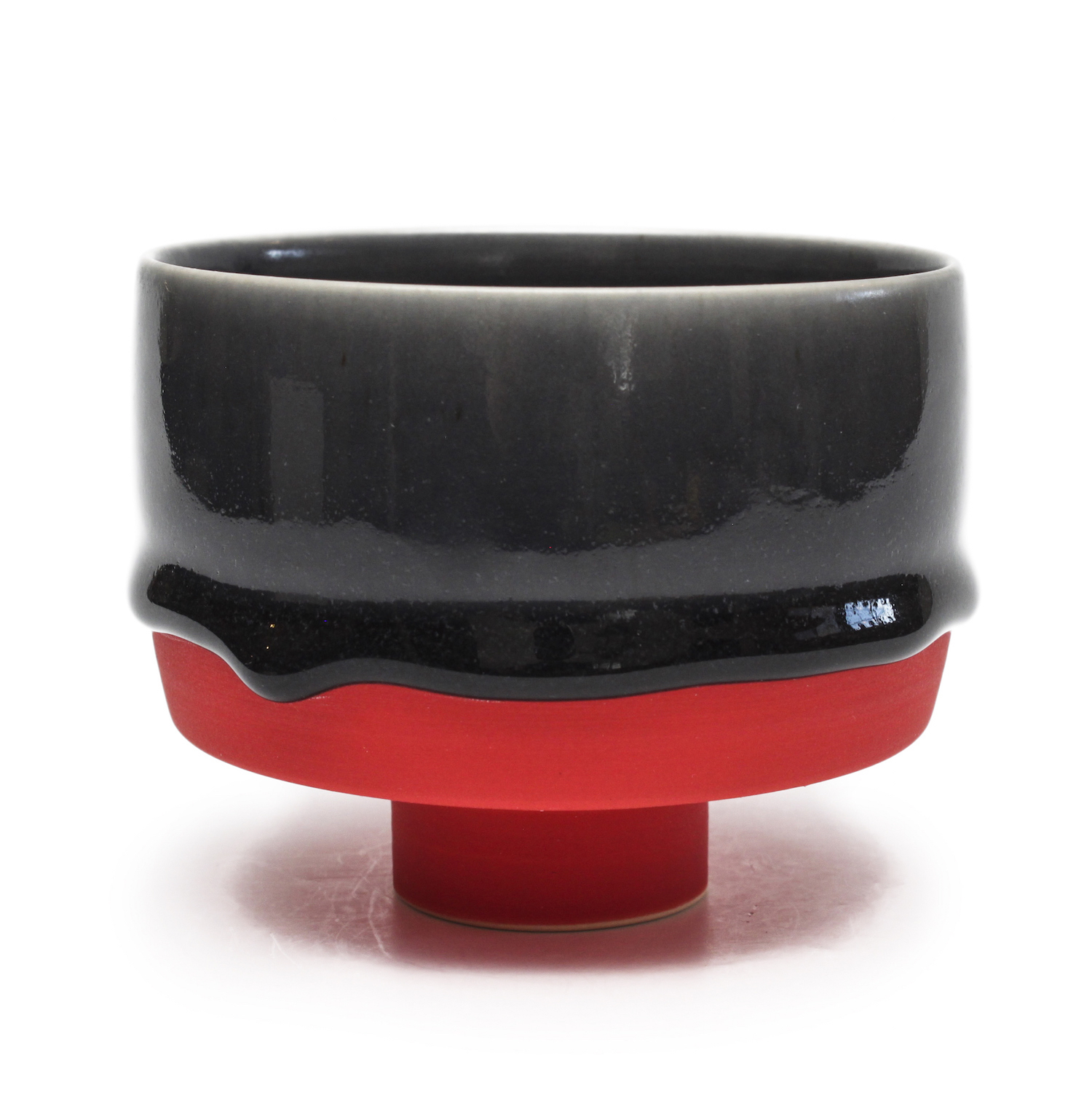 Studio Pottery | Branan Mercer’s Pop Teabowls Dripping in Suspense