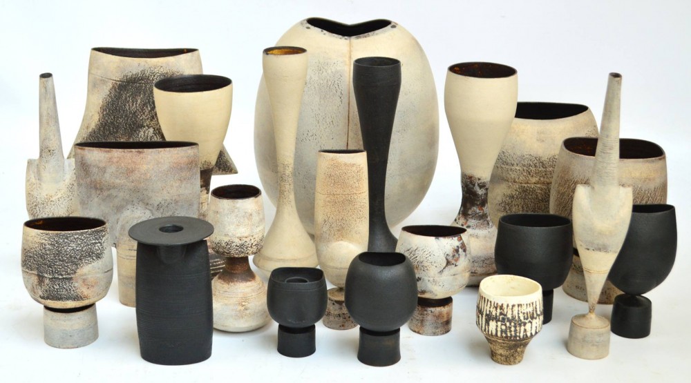Marketplace | Small Auction House Finds Lost Hoard of Hans Coper Pots, Grosses $1.4 million