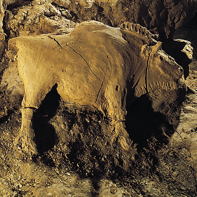 History File | The 15,000-year old Bison of Tuc D’Audoubert